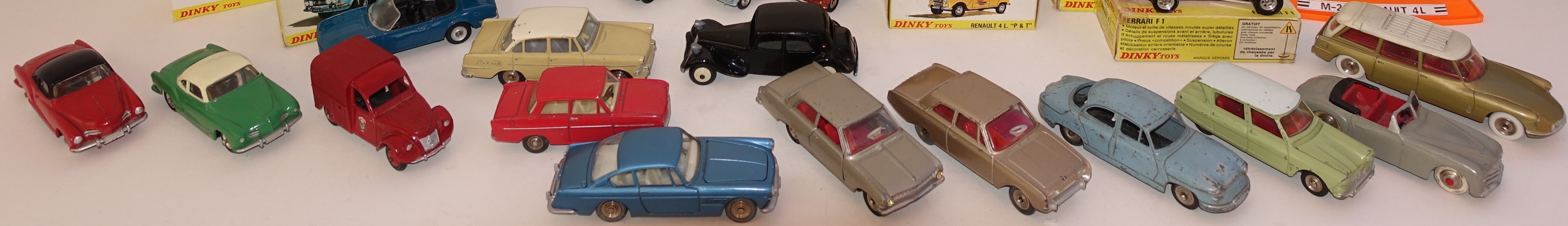 2 Dinky Toys France unboxed