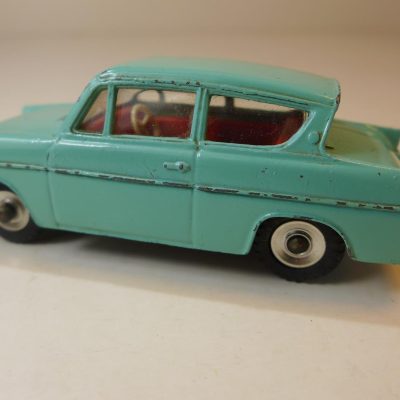 Dinky Toys 155 Ford Anglia Mod.2d