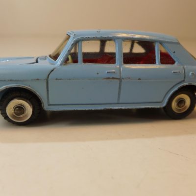 Dinky Toys 140 Morris 1100 